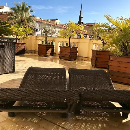 Terrasse Dans Palace Belle Epoque Apartament